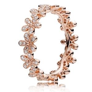 Rose Gold Daisy Pandora Ring